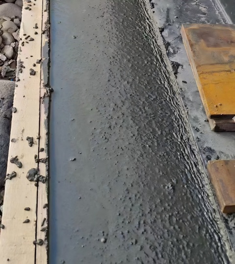 鄂托克前环氧砂浆的特点及施工流程​